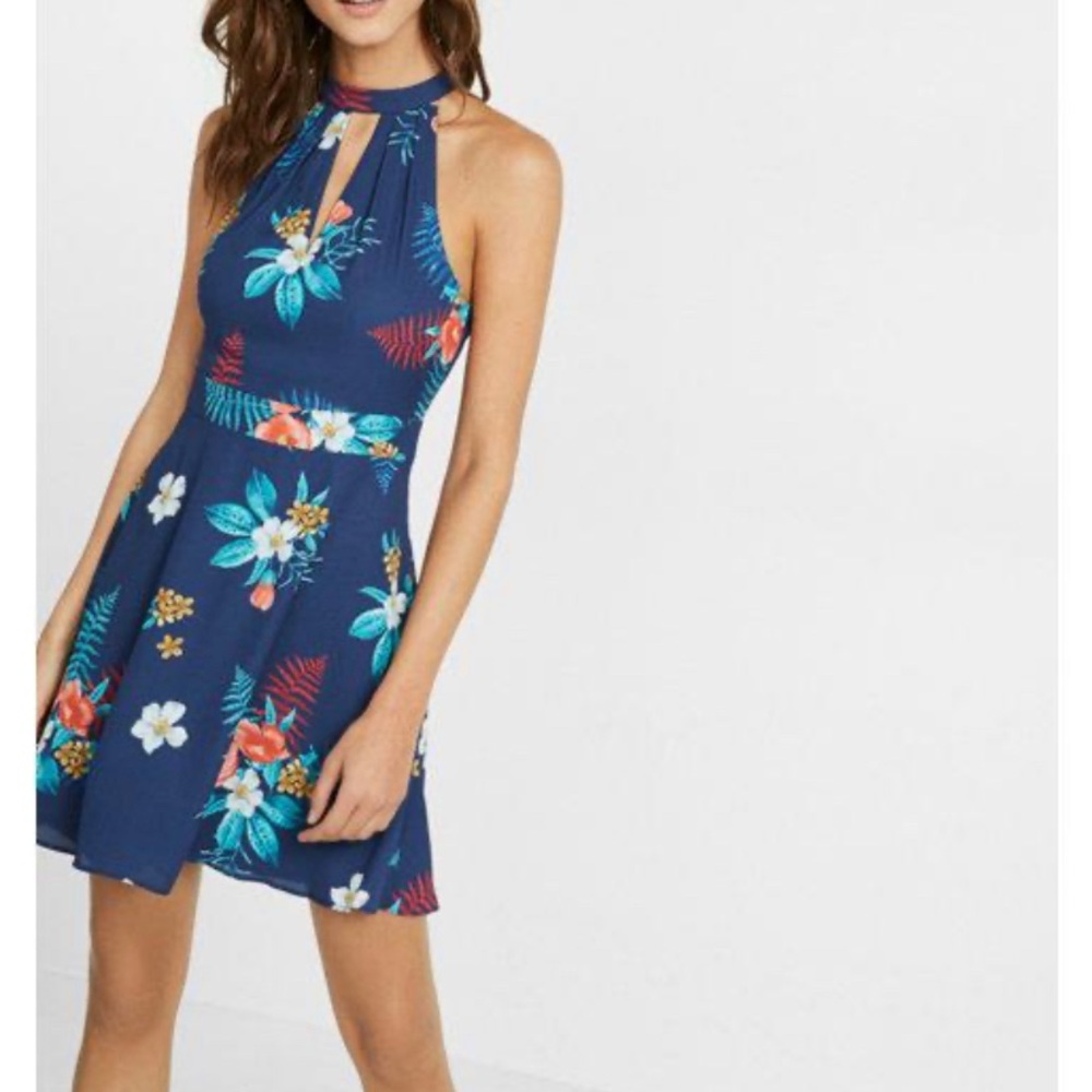 💥HOST PICK💥 Blue Floral Dress